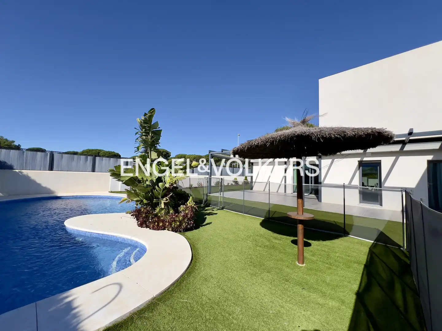 Exterior view of Houses for sale in El Portil  with Air Conditioner, Heating and Private garden