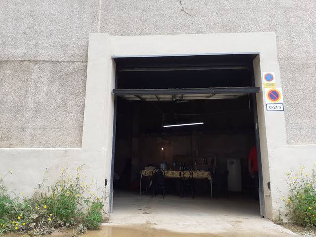 Nave industrial en Alquiler en Sarrià