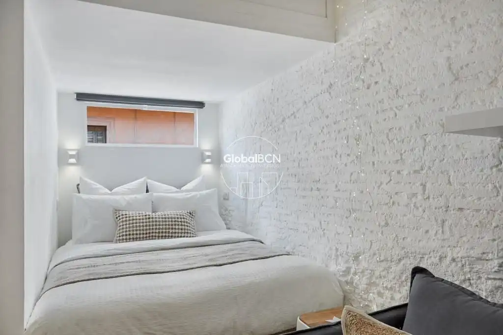 Edificio en venta en De L'Espaseria, Sant Pere, Sta. Caterina i la Ribera