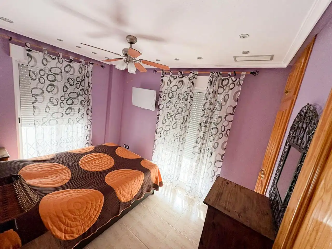 Schlafzimmer von Haus oder Chalet zur Miete in Santa Pola mit Klimaanlage, Terrasse und Balkon