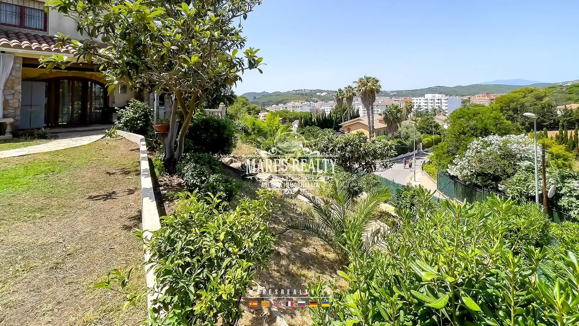Haus oder Chalet zum Verkauf in Lloret de Mar mit Klimaanlage, Heizung und Privatgarten