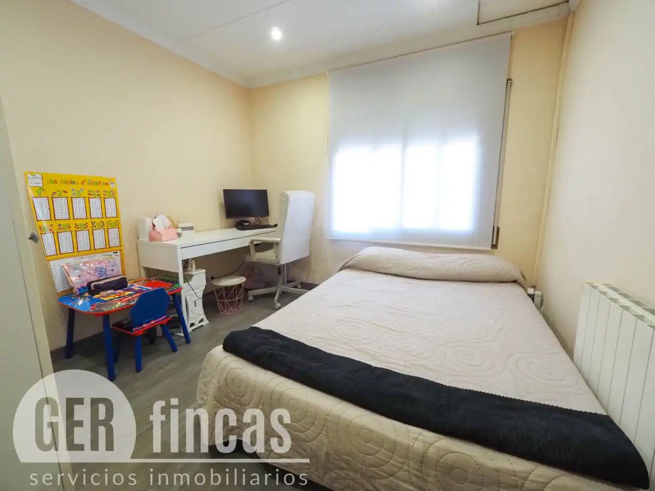 Habitación de Casa o chalet en venta en Terrassa con Aire acondicionado, Calefacción y Jardín privado