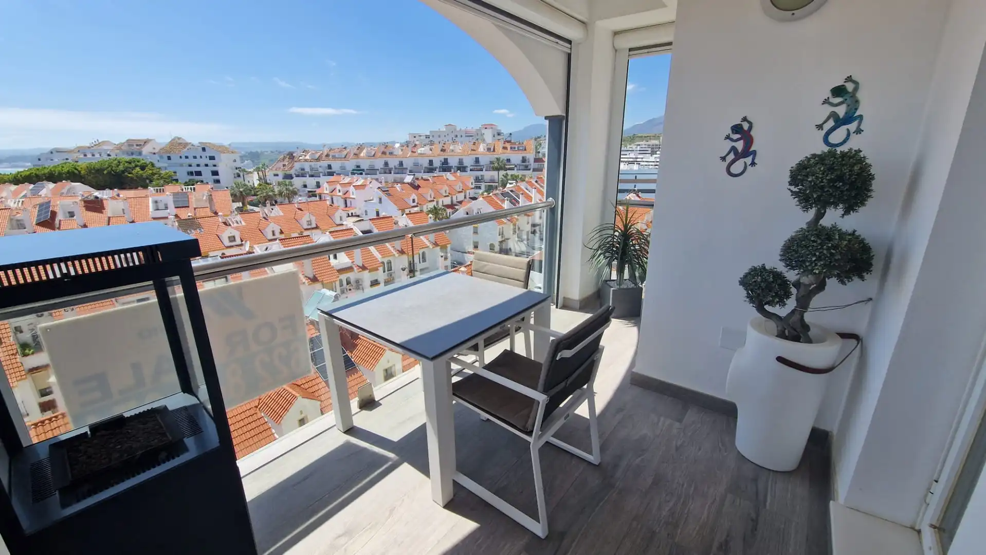 Terrassa de Àtic en venda en Estepona amb Terrassa, Piscina i Piscina comunitària