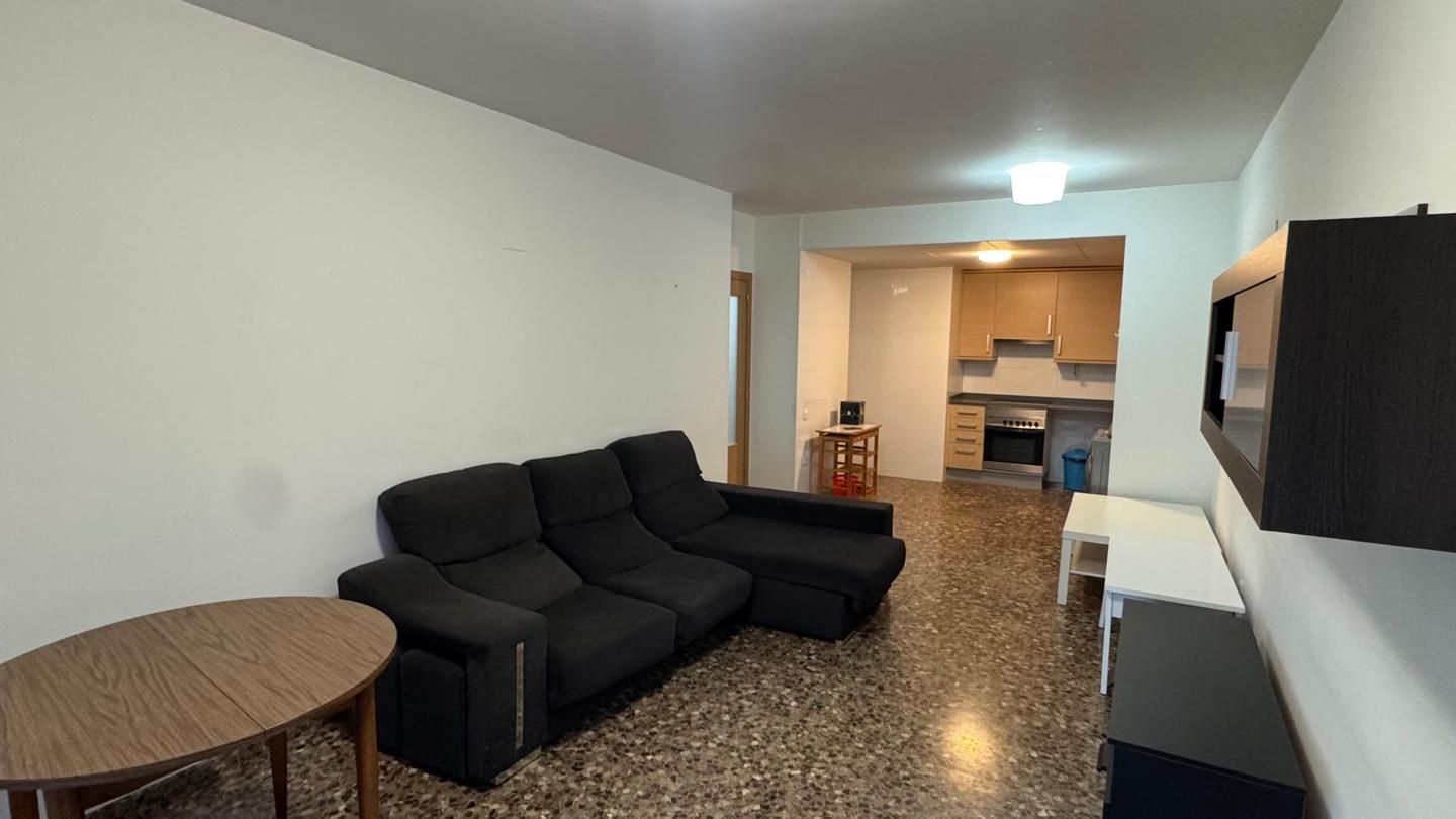 Pis per a compartir a Carrer Paz Azzati Cutanda, Faitanar