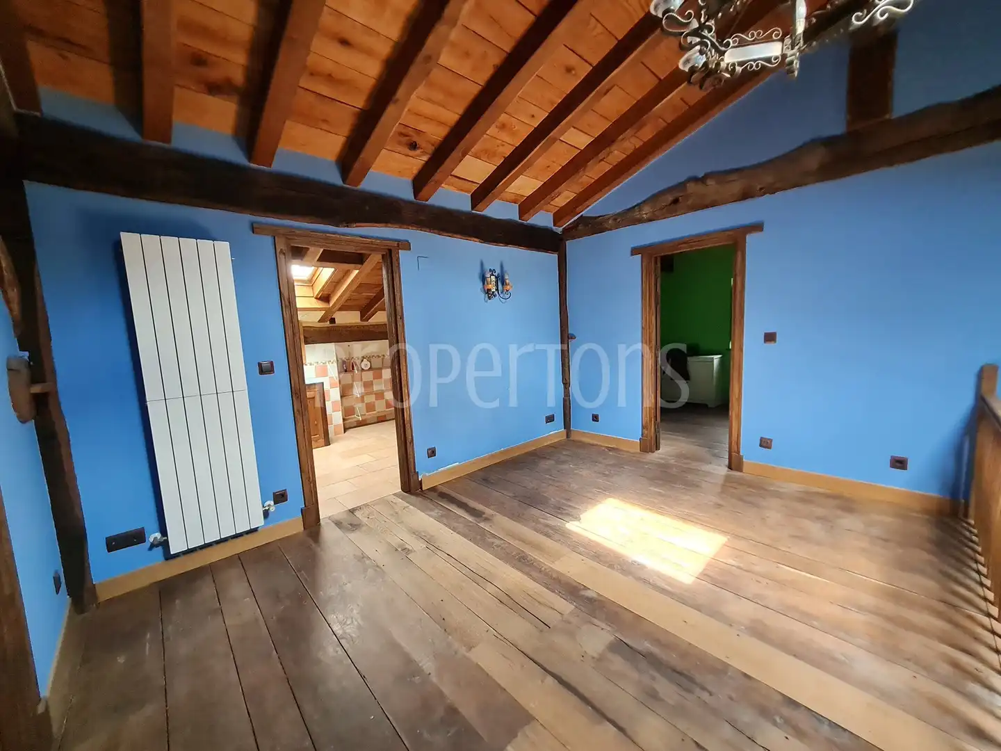 Sala d'estar de Casa adosada en venda en Aramaio