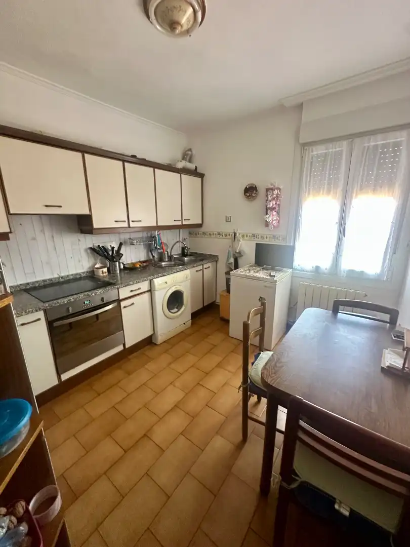 Kitchen of Flat for sale in Barakaldo   with Furnished