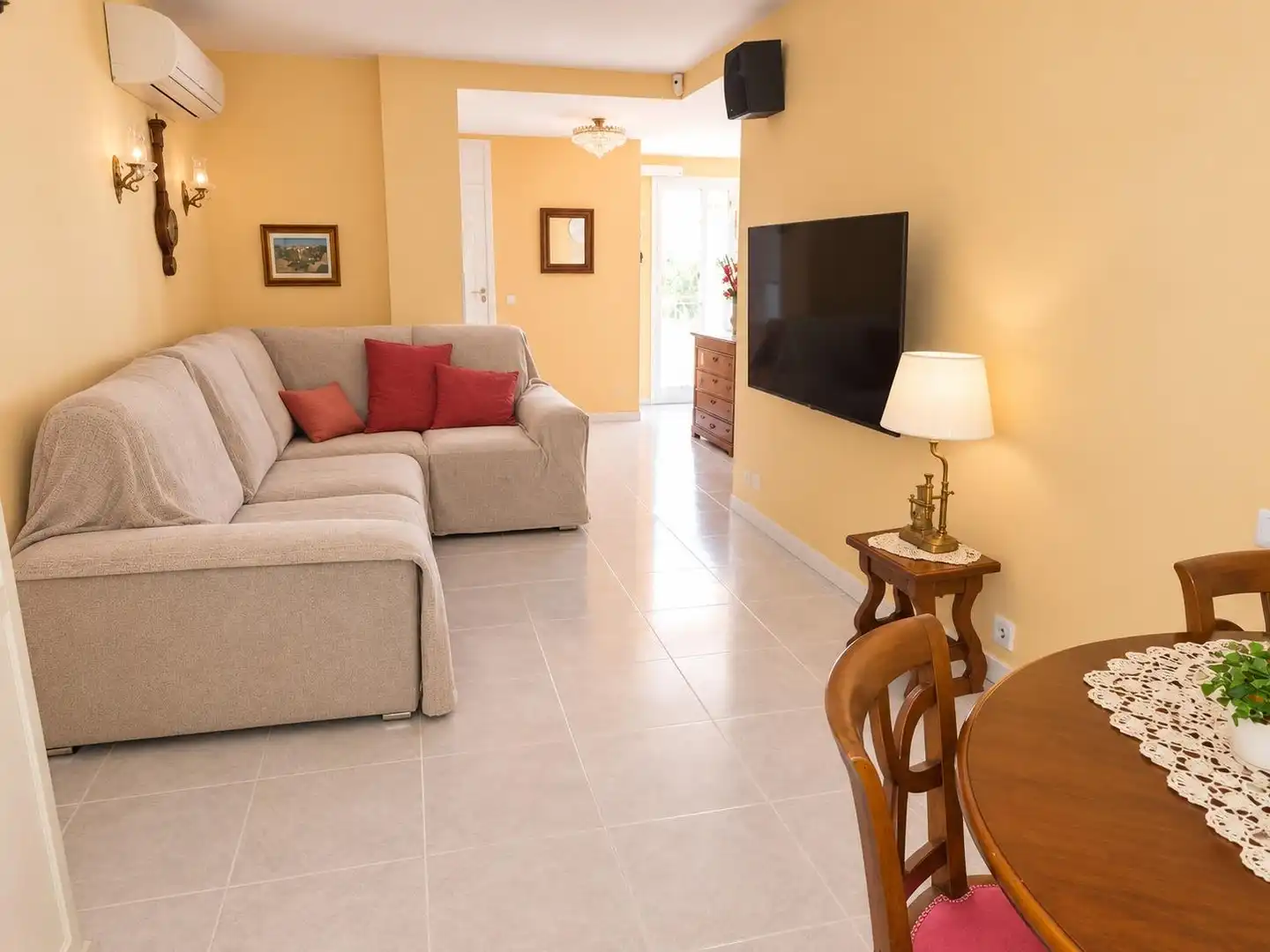 Wohnzimmer von Wohnung zum Verkauf in La Ràpita mit Klimaanlage, Terrasse und Alarm