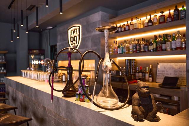 Local comercial en Alquiler en Calle SENECA en L'Amistat