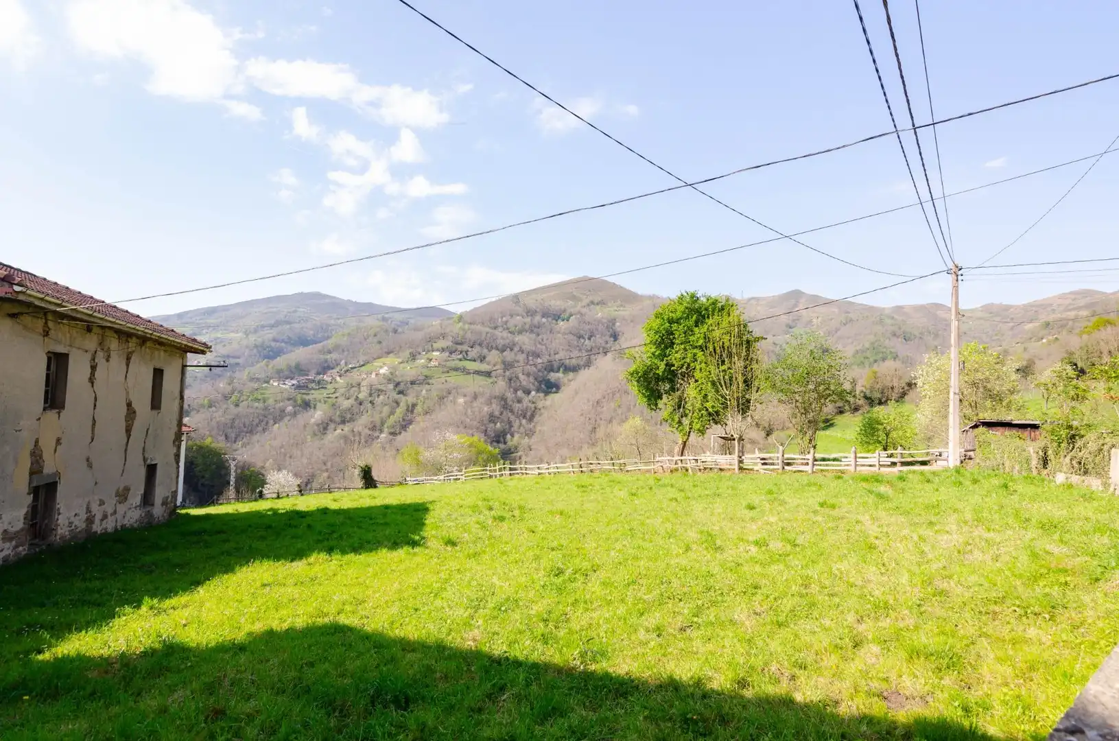 Casa o chalet en venta en Mieres (Asturias) con Calefacción, Terraza y Amueblado