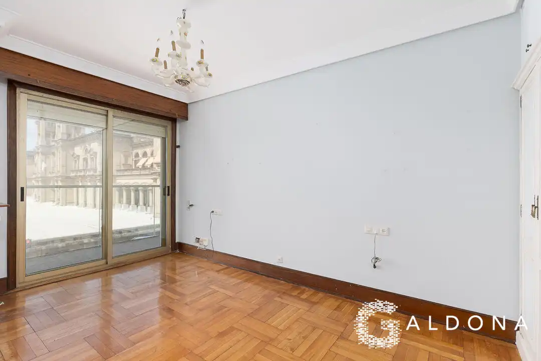 Sala de estar de Piso en venta en Donostia - San Sebastián  con Calefacción, Terraza y Balcón