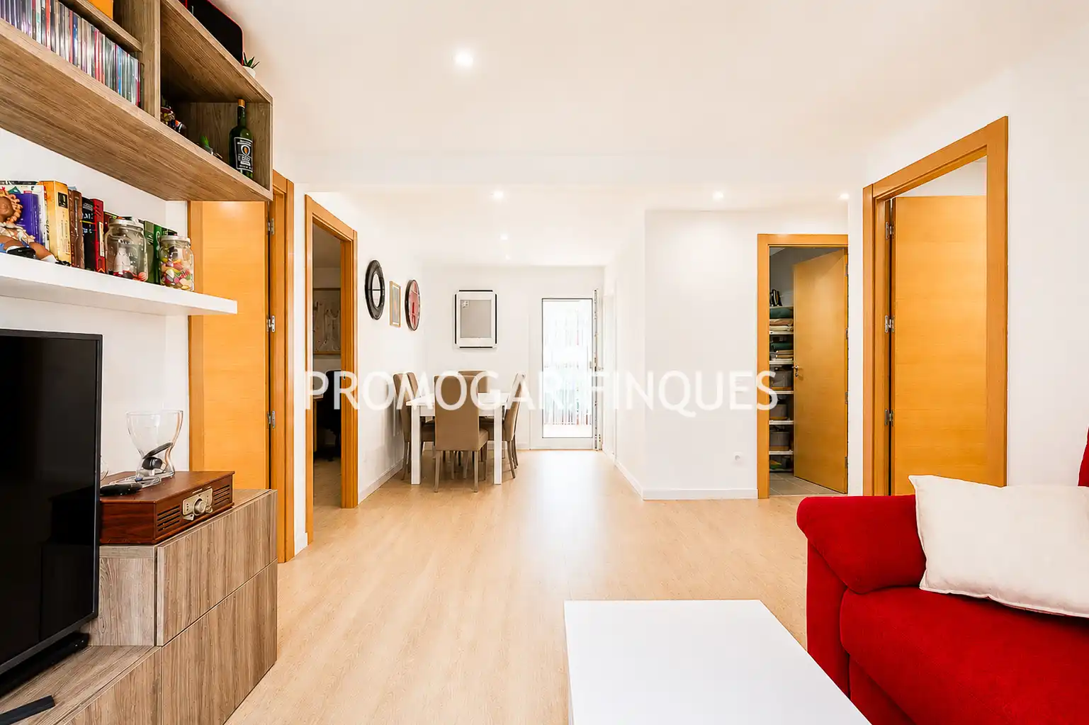 Flat for sale in Ripollet  with Parquet flooring, Terrace and Oven
