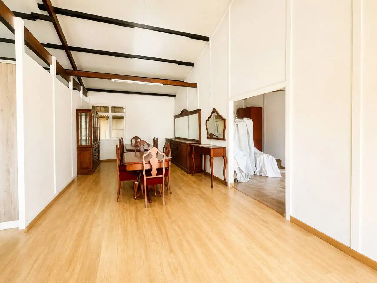 Dining room of Industrial buildings for sale in Coristanco