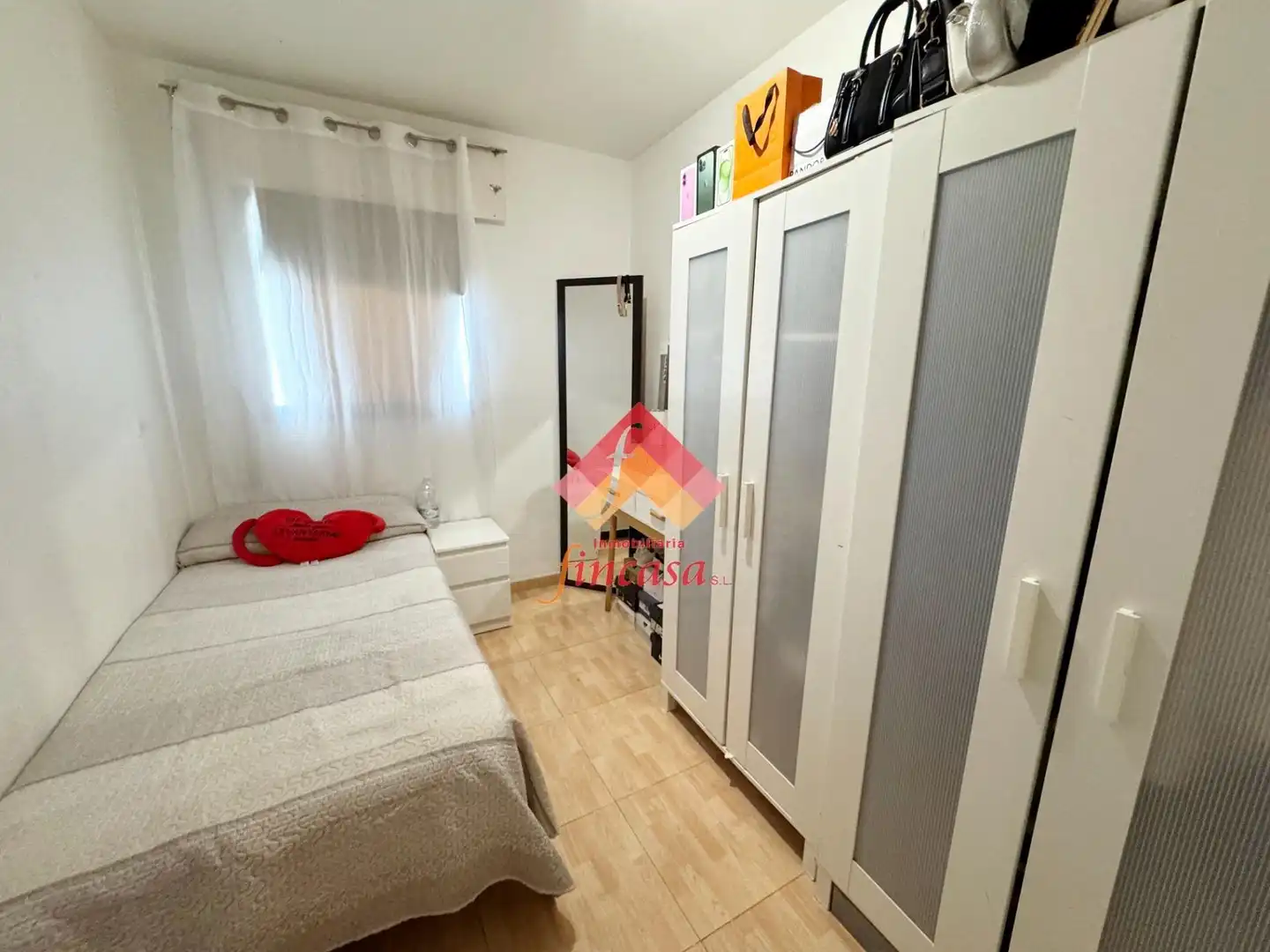 Habitación de Casa adosada en venta en Ronda