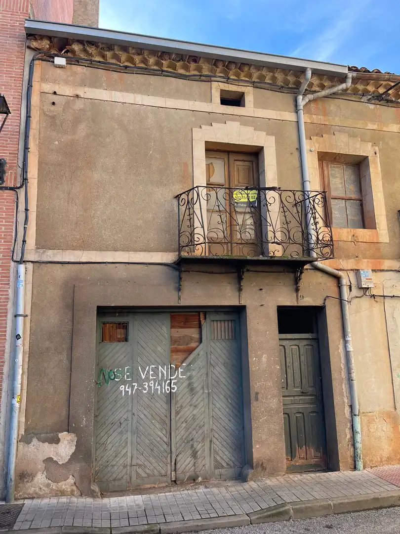 Pis en venda a Calle Santa Teresa de Jesús, Salas de los Infantes