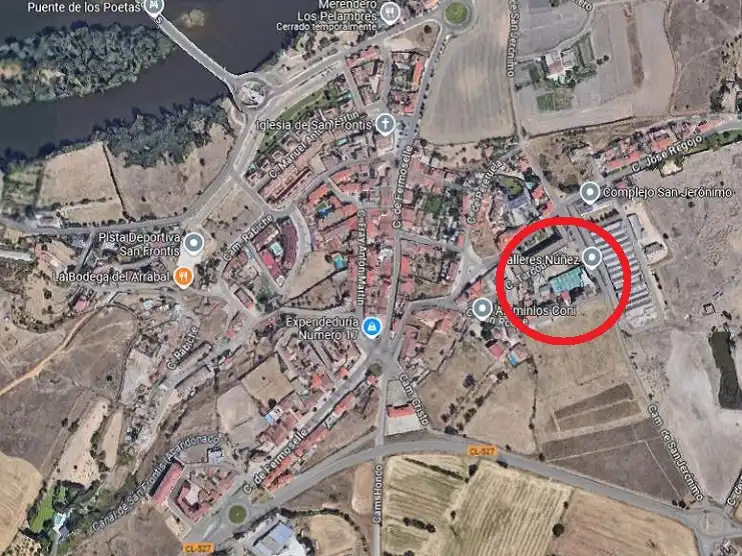 Außenansicht von Gebäude zum Verkauf in Zamora Capital 