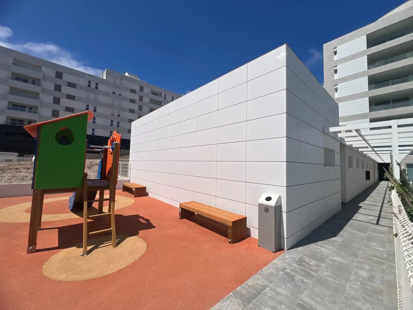 Vista exterior de Pis de lloguer en Las Palmas de Gran Canaria amb Terrassa, Traster i Piscina comunitària