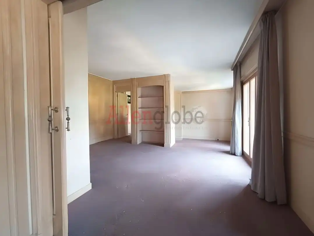 Bedroom of Flat for sale in Oviedo   with Heating, Terrace and Balcony