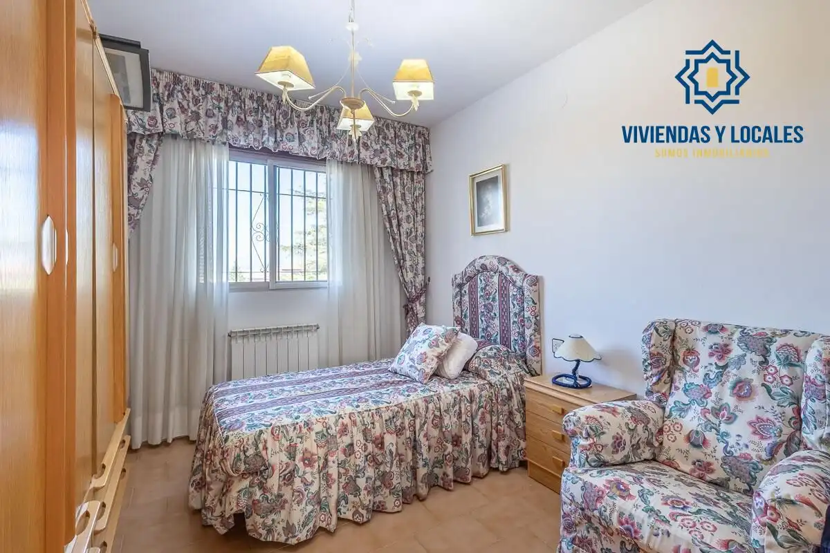 Detached house with pool for sale in Gójar, imagen 17