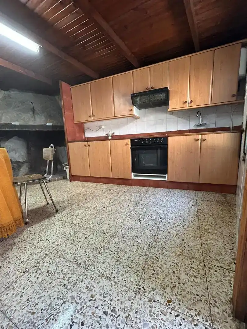 Cuina de Finca rústica en venda en Fuente Encalada amb Moblat
