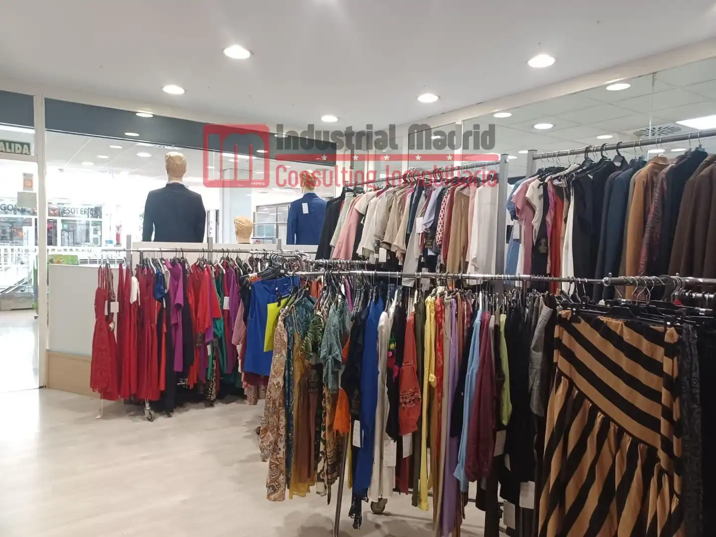 Local comercial en venda a Centro, imagen 3