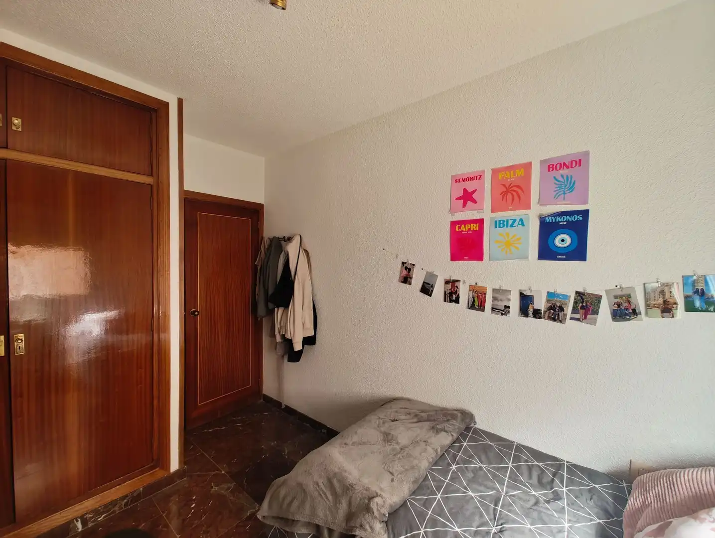Bedroom of Flat for rent in Granada  with Air Conditioner, Heating and Furnished