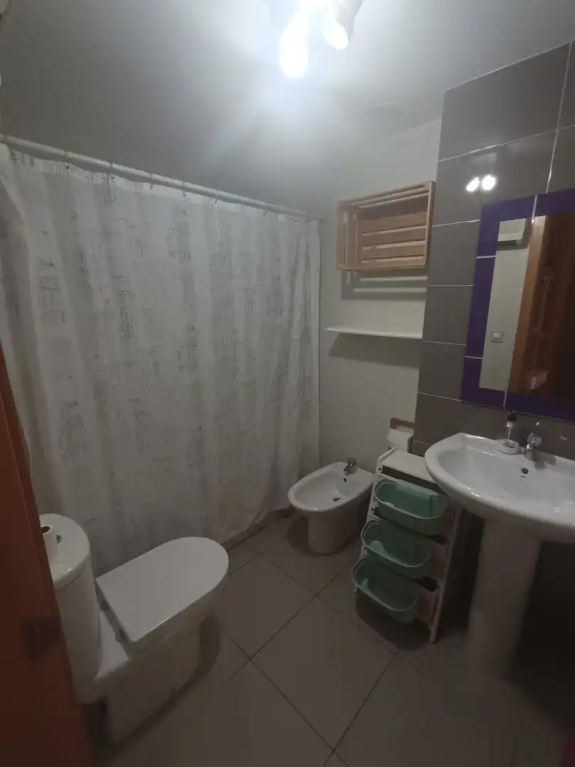 Baño de Piso de alquiler en Burriana / Borriana con Aire acondicionado, Calefacción y Amueblado