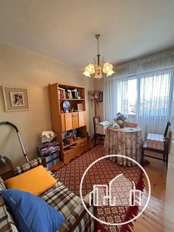 Sala de estar de Piso en venta en Medina de Pomar con Calefacción y Amueblado