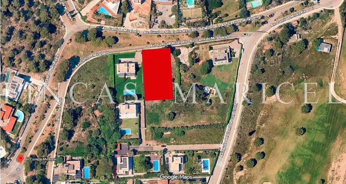 Terrenos y solares en venta en Can Girona - Terramar - Vinyet
