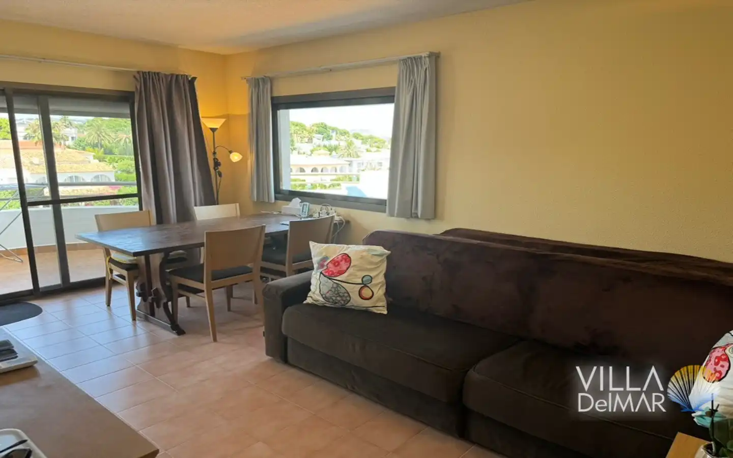 Sala d'estar de Apartament en venda en Calpe / Calp amb Aire condicionat, Calefacció i Terrassa