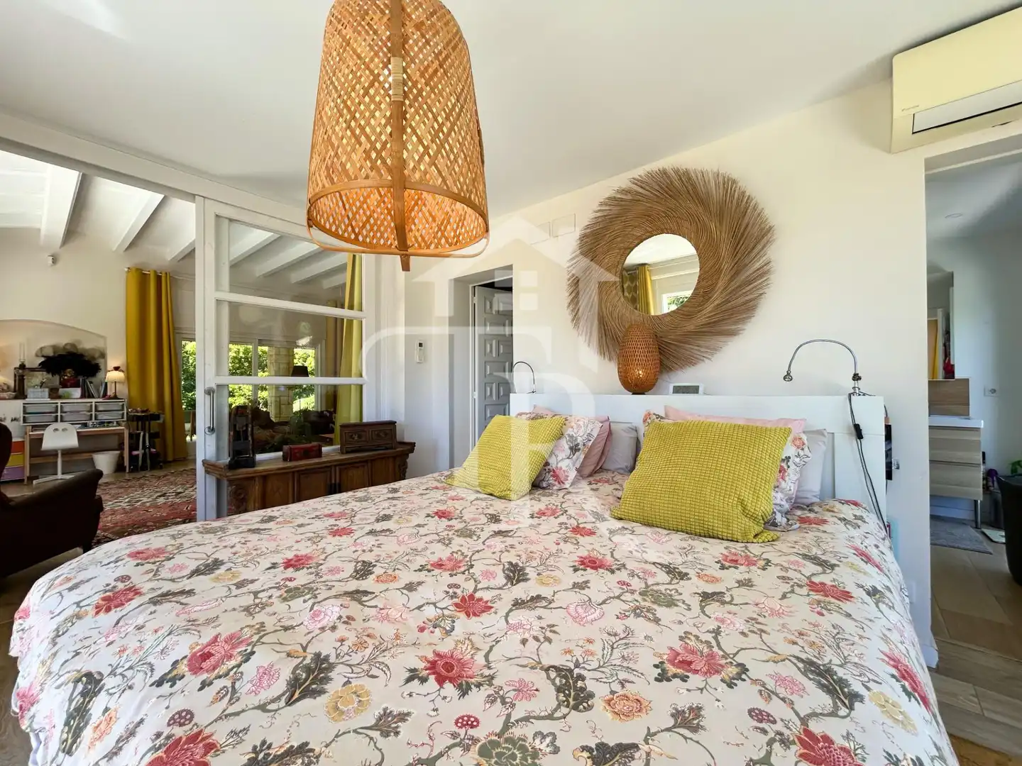 Habitación de Casa o chalet en venta en Roda de Berà con Aire acondicionado, Calefacción y Jardín privado