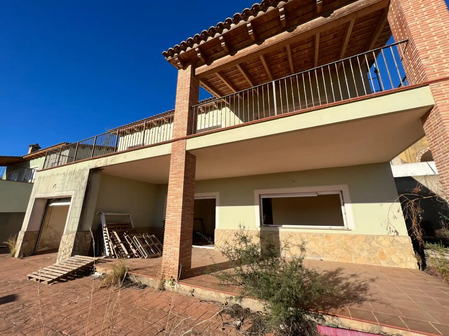 Vista exterior de Casa o chalet en venta en L'Énova con Jardín privado, Terraza y Trastero