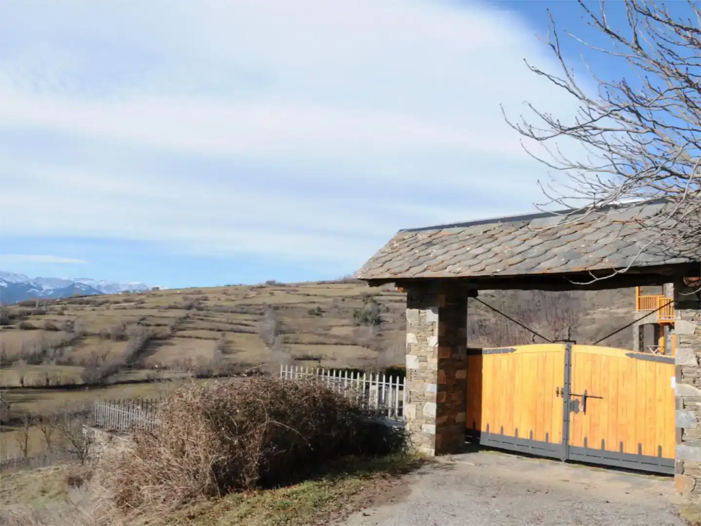 Vista exterior de Finca rústica en venda en Ger amb Balcó
