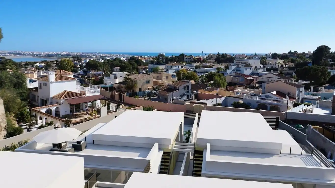 Detached house with pool for sale in Los Balcones - Los Altos, imagen 13