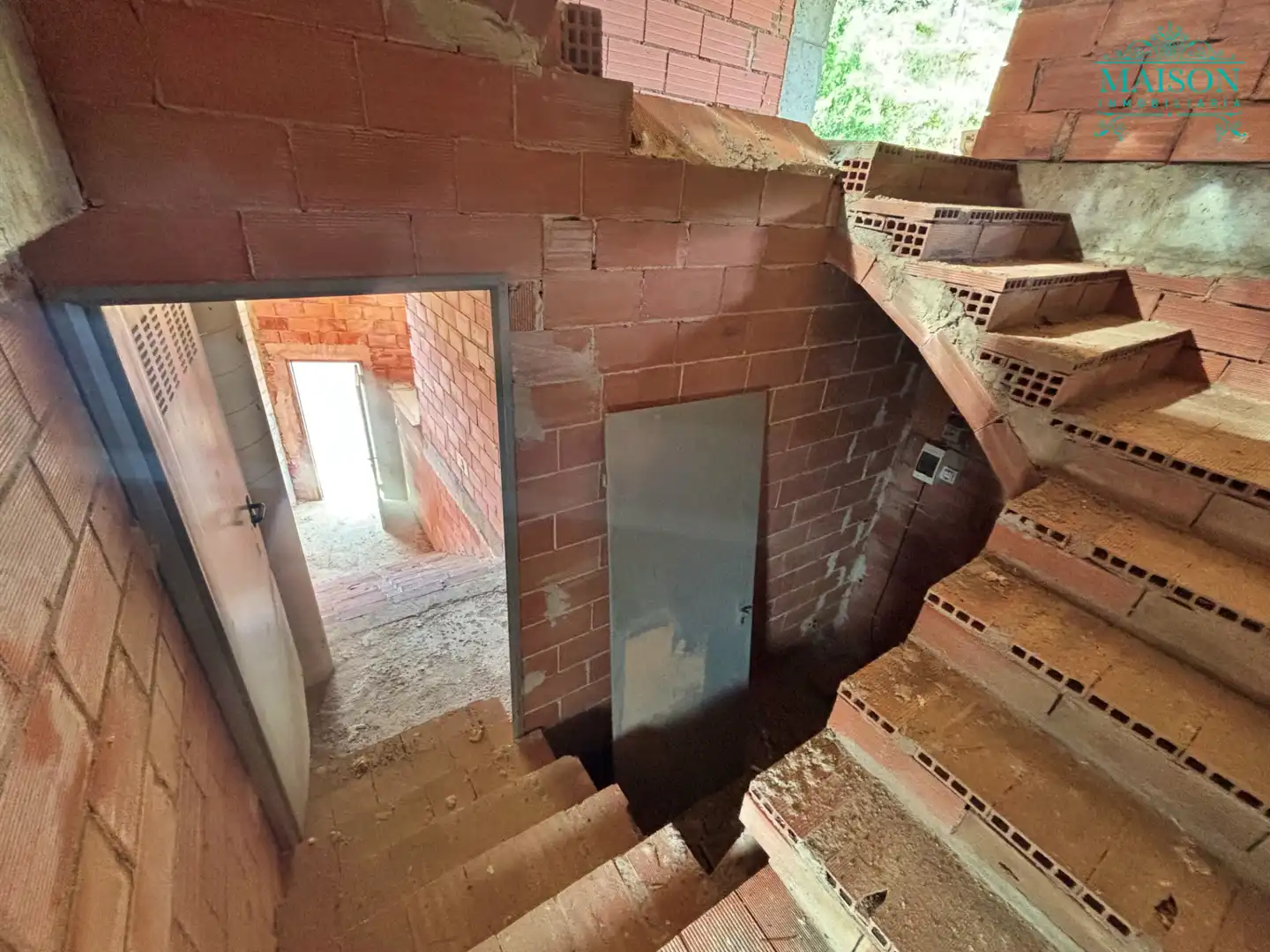 Casa adosada en venda en Eslida