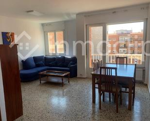 Living room of Flat to rent in Salamanca Capital  with Heating and Furnished