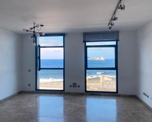 Living room of Flat to rent in Las Palmas de Gran Canaria  with Air Conditioner, Oven and Washing machine