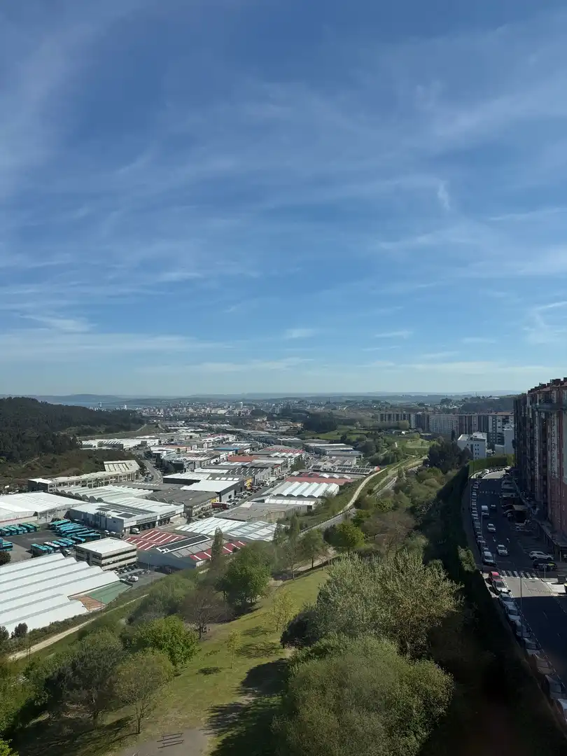 Vista exterior de Piso en venta en A Coruña Capital  con Calefacción y Trastero