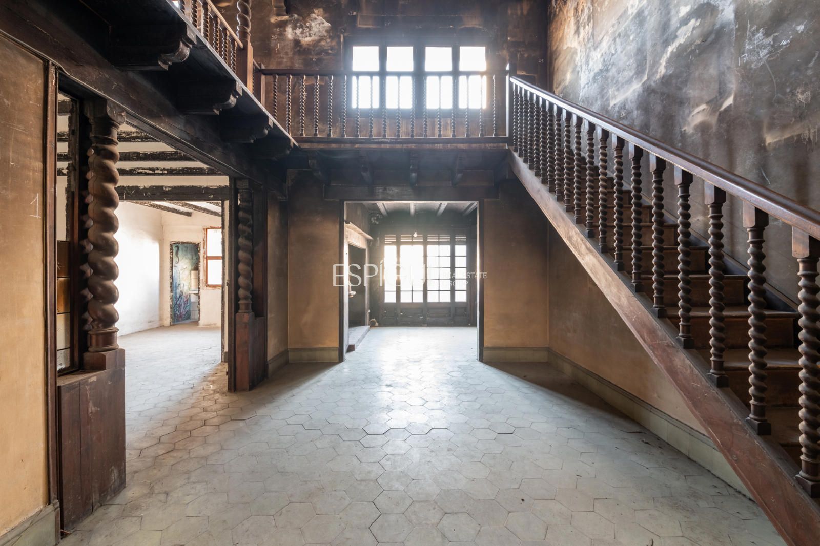 Attic for sale in  Barcelona Capital  with Heating, Terrace and Balcony