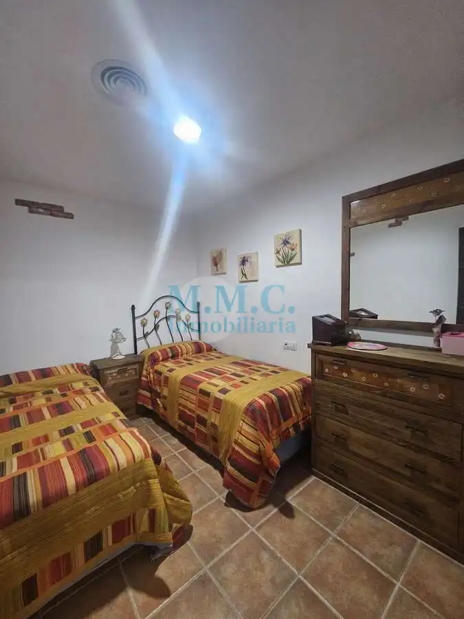 Habitación de Casa o chalet en venta en Enix con Amueblado