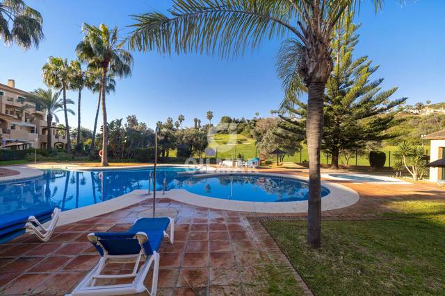 Dúplex en Venta en La Duquesa