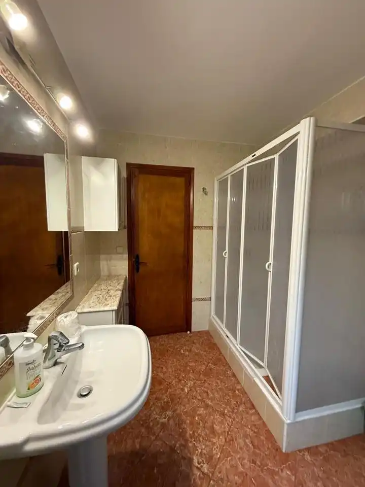 Baño de Casa o chalet en venta en Castillejo de Mesleón con Calefacción, Jardín privado y Terraza