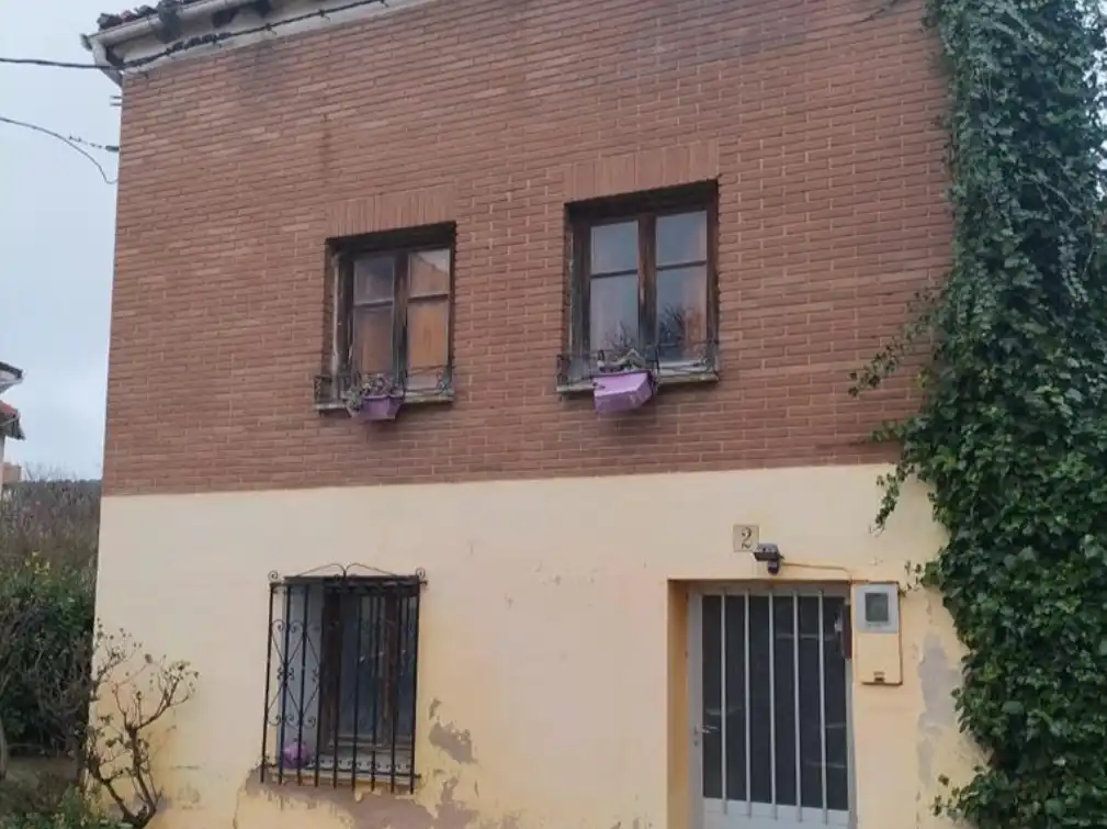 Vista exterior de Finca rústica en venda en Villafranca Montes de Oca