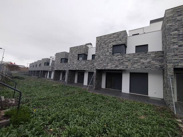 Casa-chalet en Venta en Lago de Sanabria, 38 en La Flecha - Monasterio del Prado