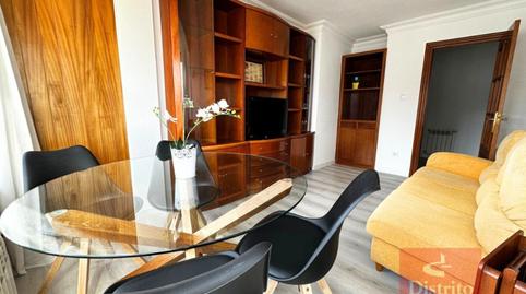 Foto 2 de Piso de alquiler en Santander - León Felipe, Puerto Chico, Santander