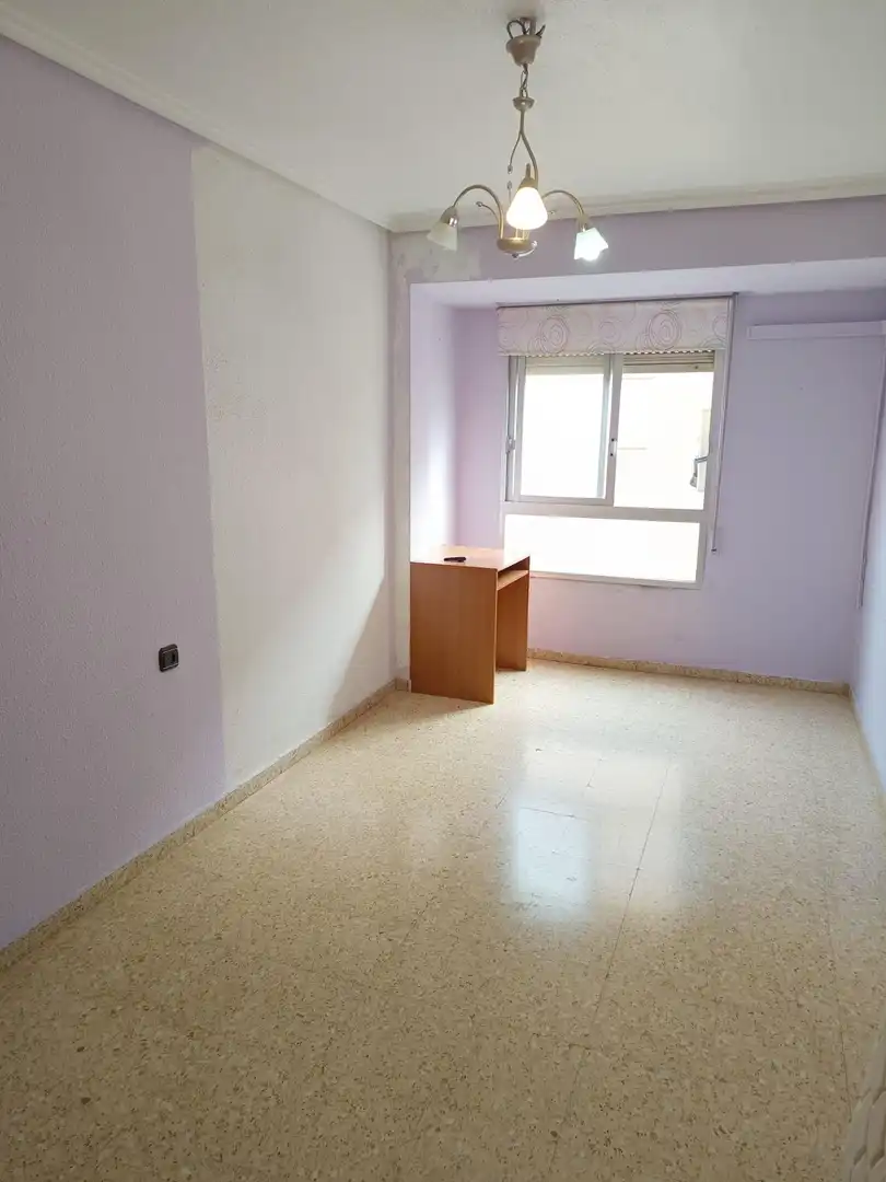 Habitación de Piso en venta en Mislata con Aire acondicionado y Balcón