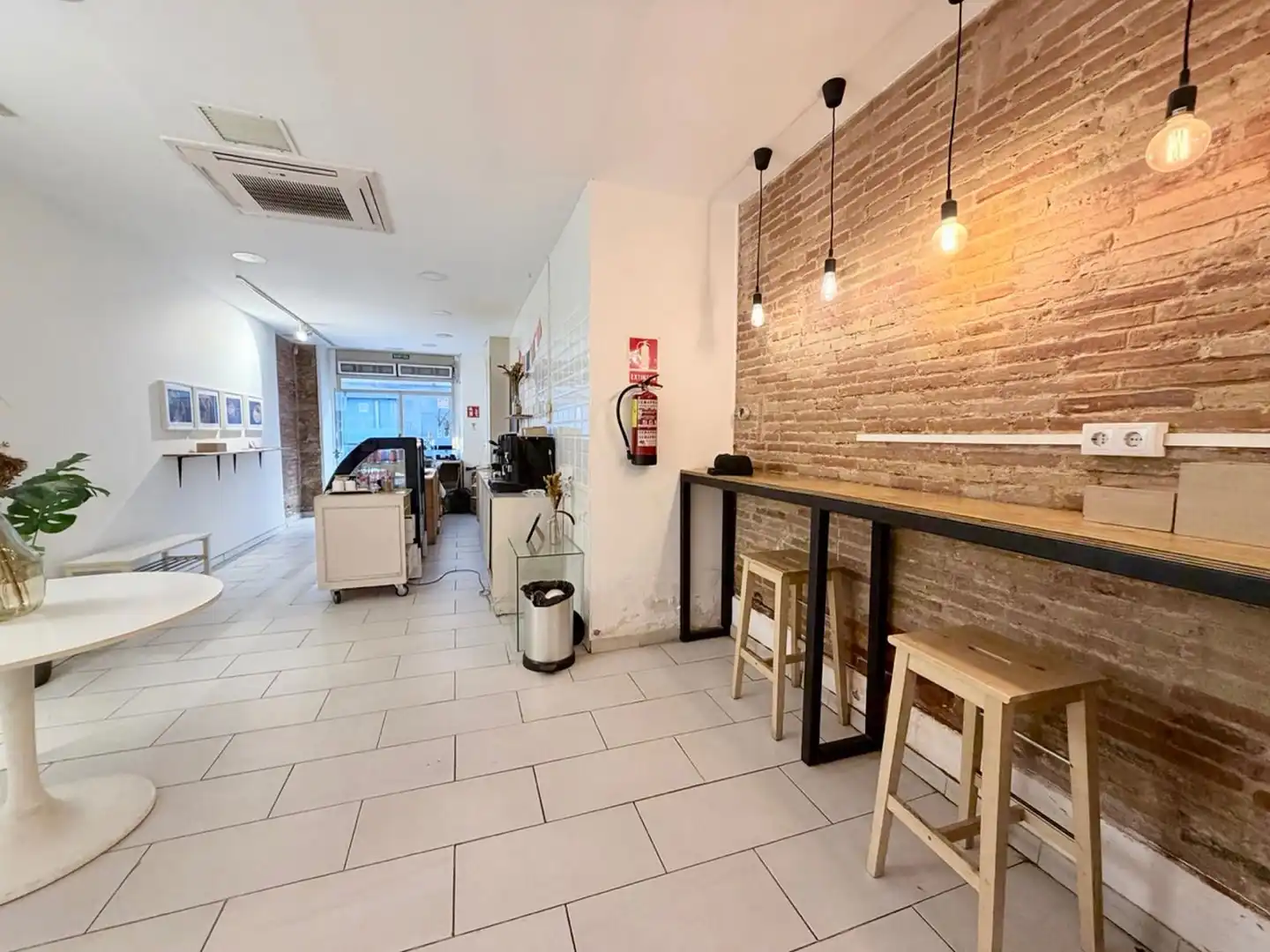 Local comercial en traspàs a Gràcia, imagen 16