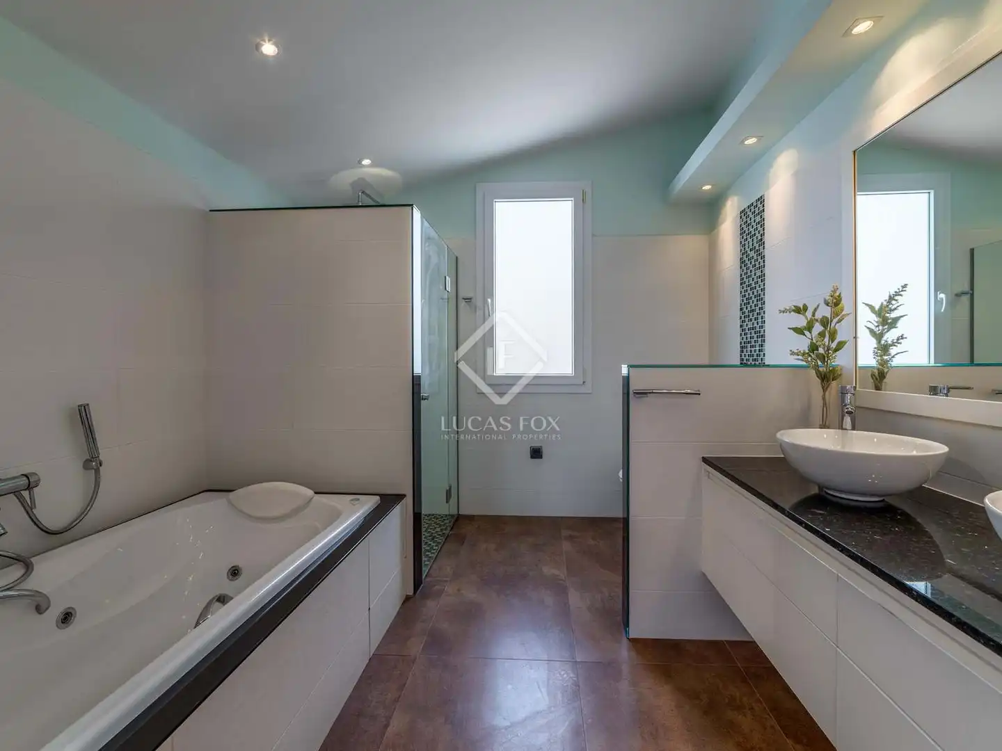 Bany de Casa o xalet en venda en Ciutadella de Menorca amb Aire condicionat, Calefacció i Jardí privat