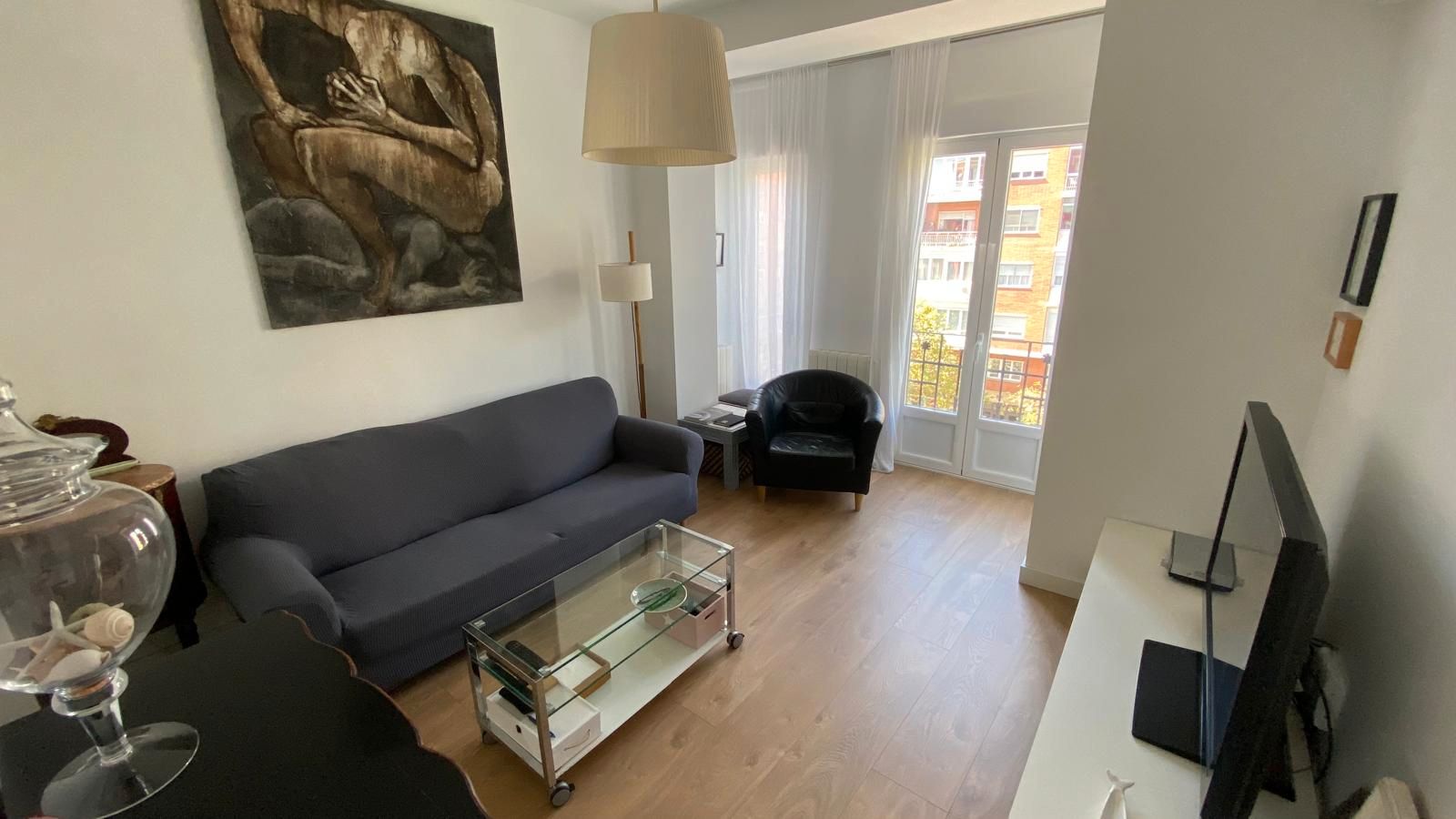 Living room of Flat for sale in  Madrid Capital  with Air Conditioner, Heating and Terrace