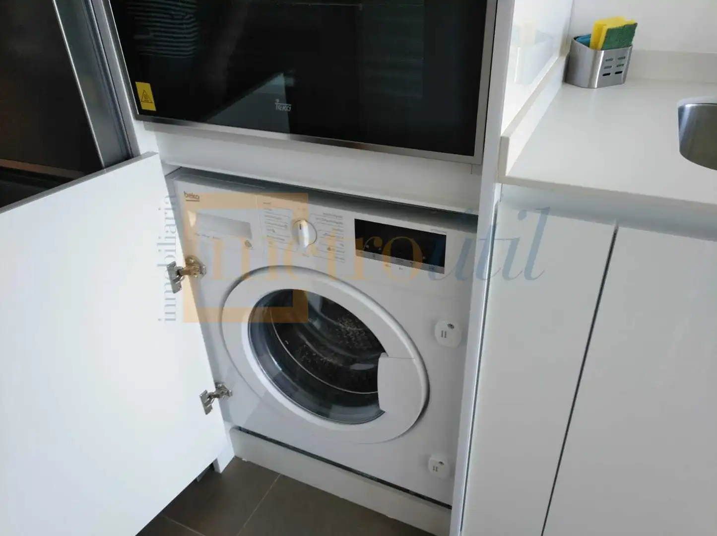 Flat for rent in Calle Juan Maluquer, La Platina- Hospital - Campus
