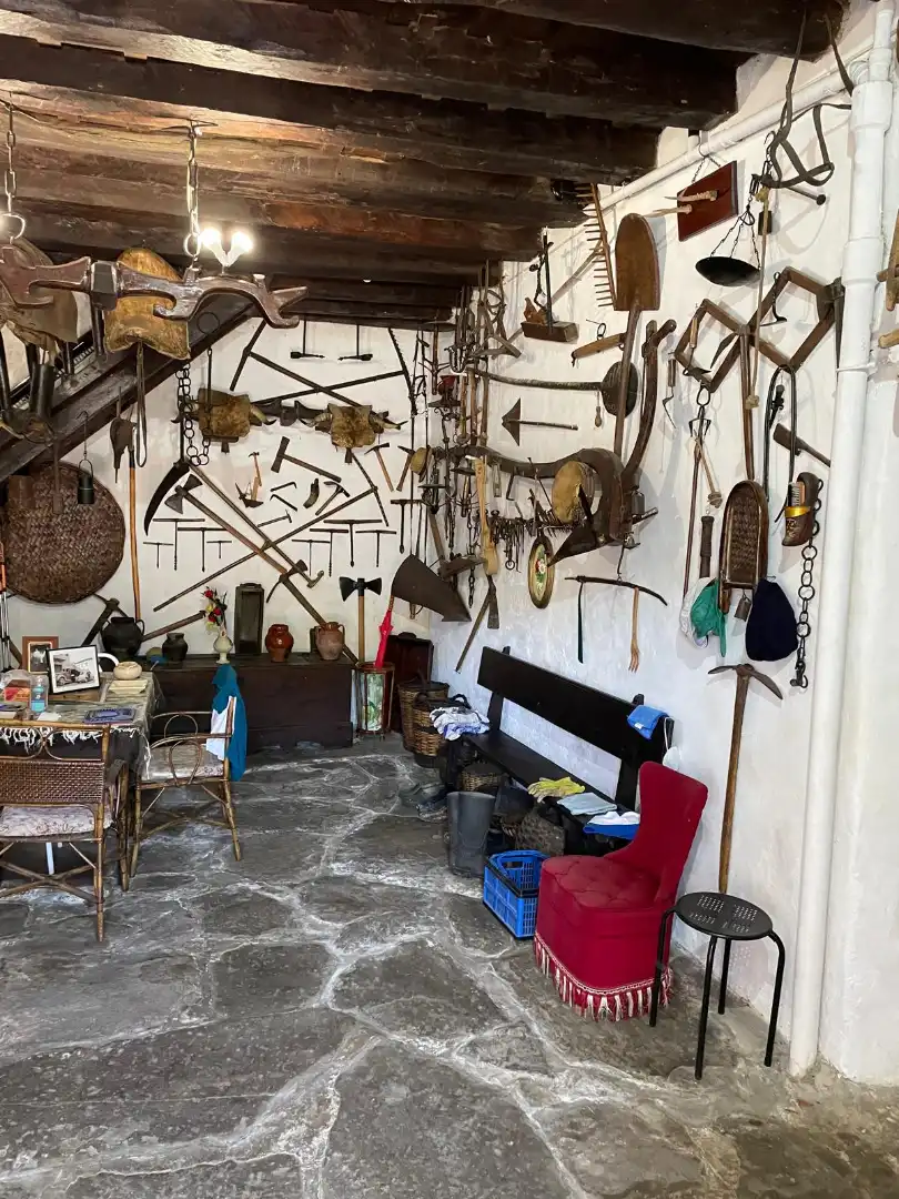 Casa adosada en venta en Polaciones con Amueblado, TV y Balcón